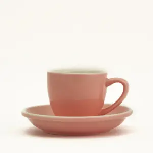 Taza + plato rosa